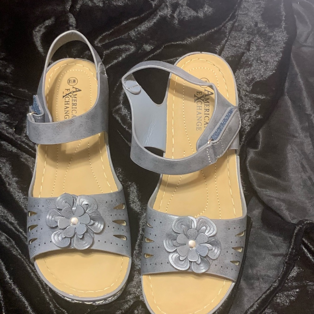 Women’s American Exchange Sandal/ 8 1/2